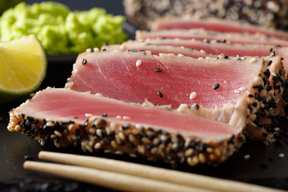 Thunfisch-mit-Vitamin-B1 Geschnittener Thunfisch für eine Vitamin-B1 haltige Mahlzeit